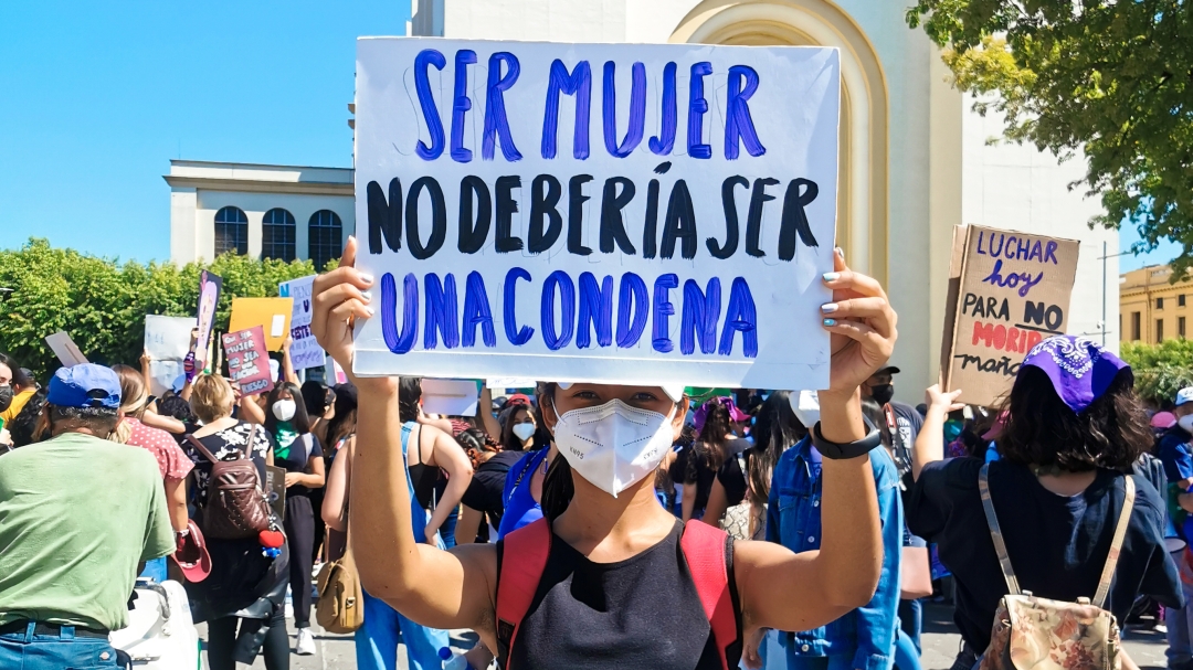 8M El Salvador